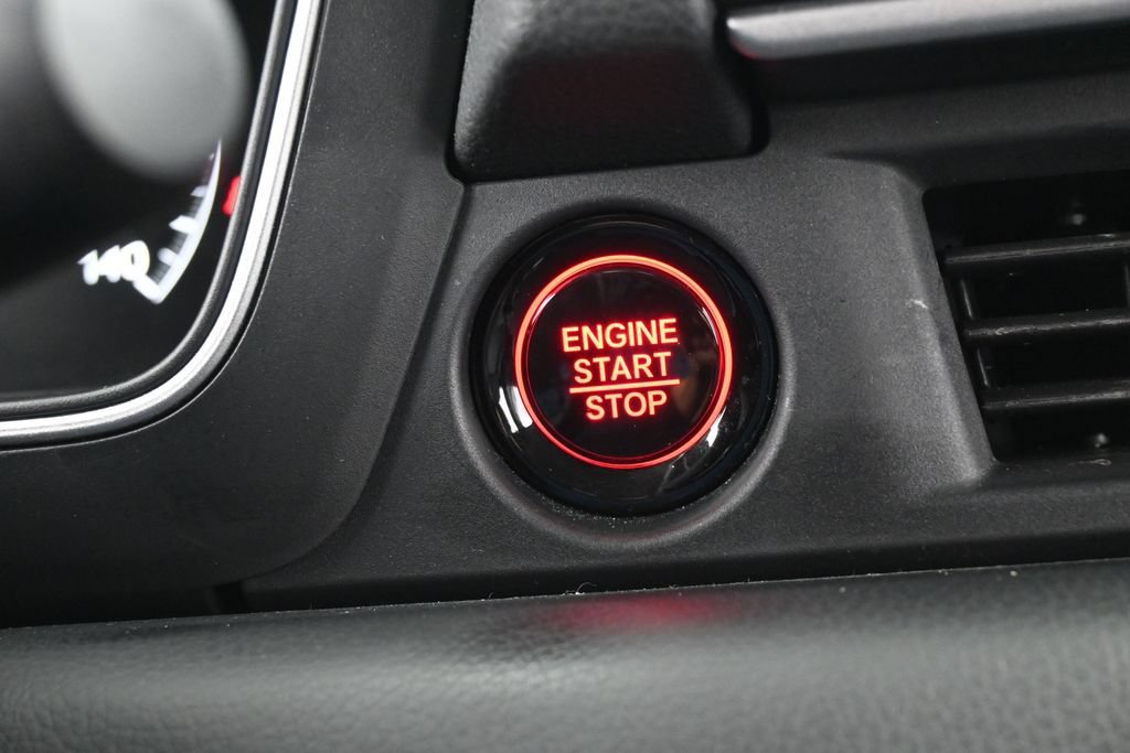 Used 2025 Honda Pilot EX-L image 32