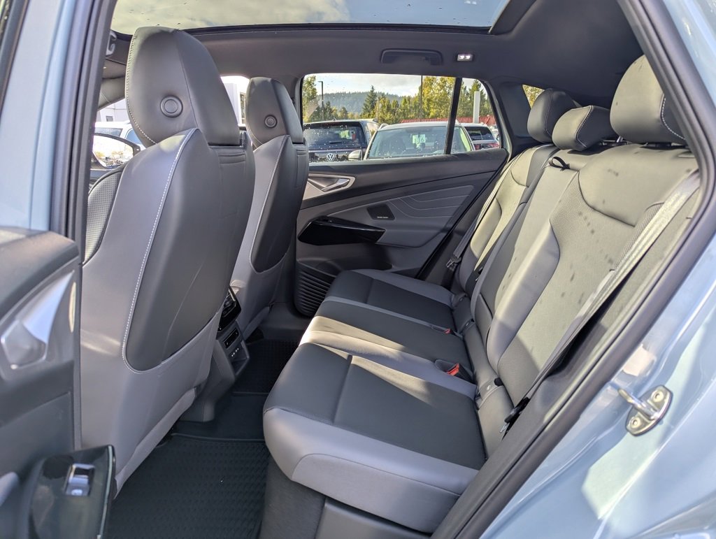 New 2025 Volkswagen ID.4 Pro S Plus image 27
