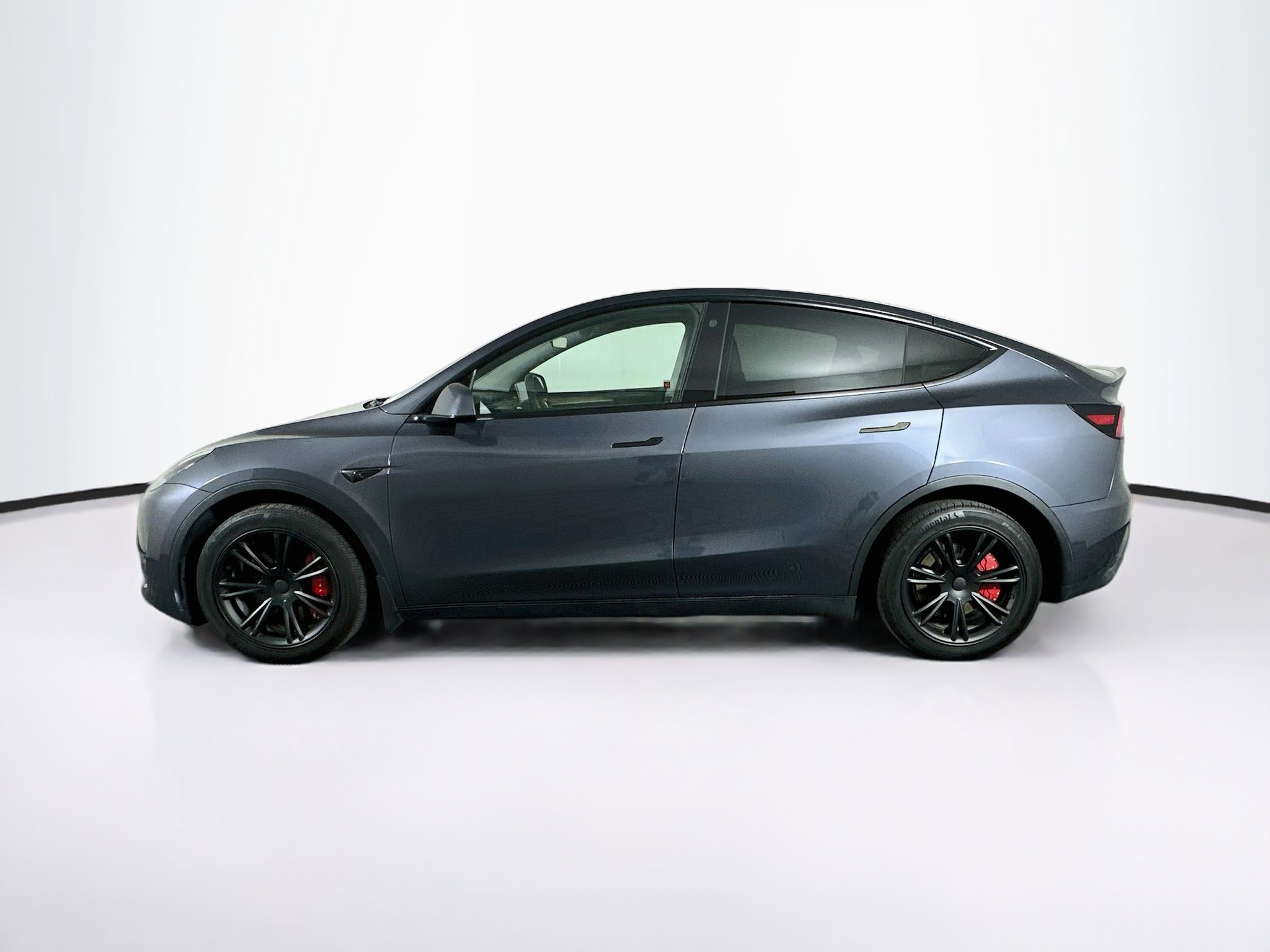 Used 2023 Tesla Model Y Long Range AWD/4WD image 4