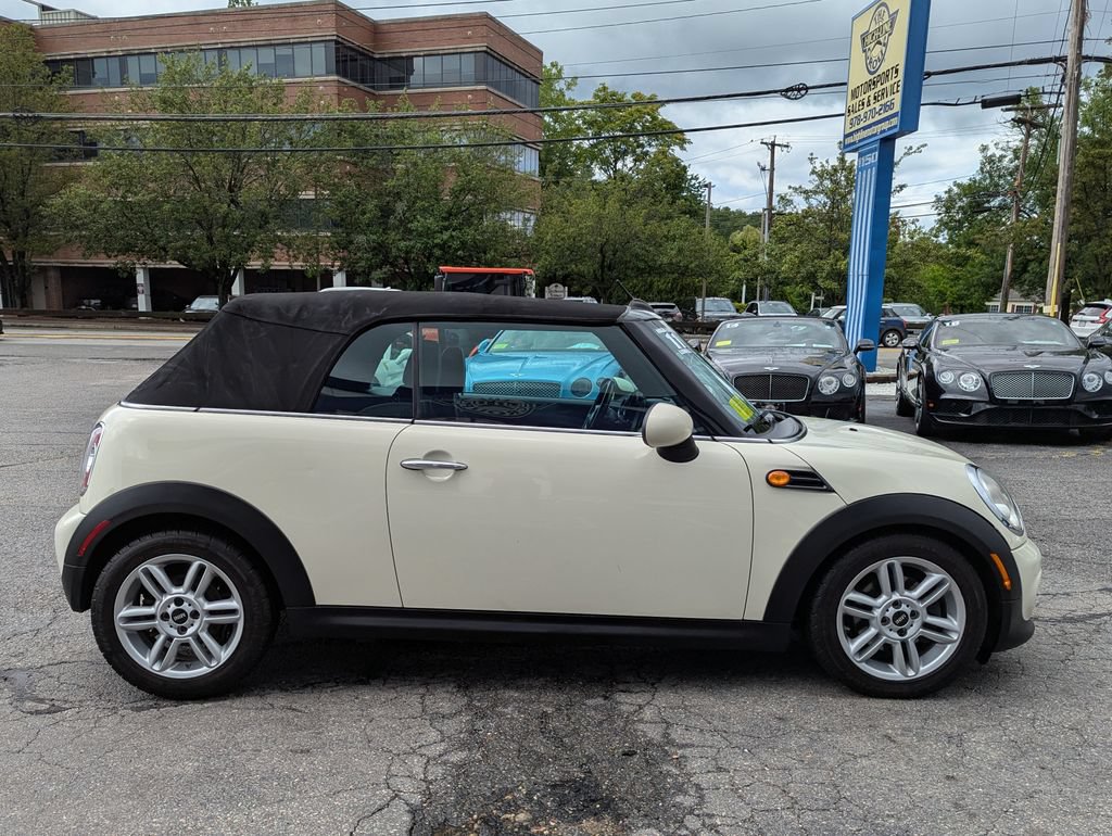 Used 2011 MINI Cooper Convertible FWD image 6