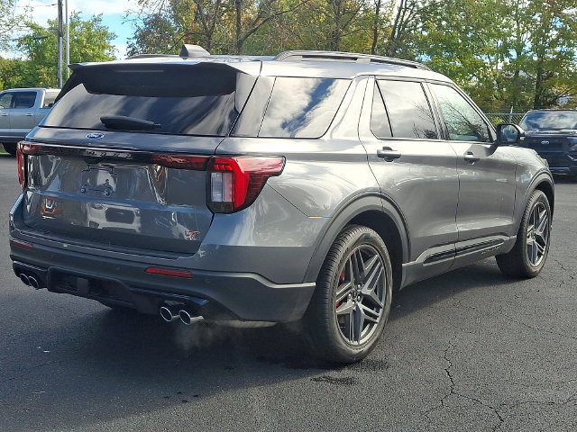 Used 2026 Ford Explorer ST w/ Sun And Sound Package AWD/4WD image 14