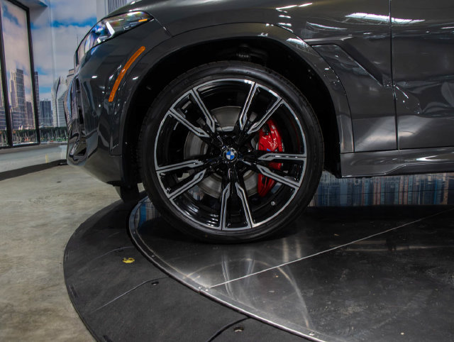 New 2027 BMW X6 M60i AWD/4WD image 7