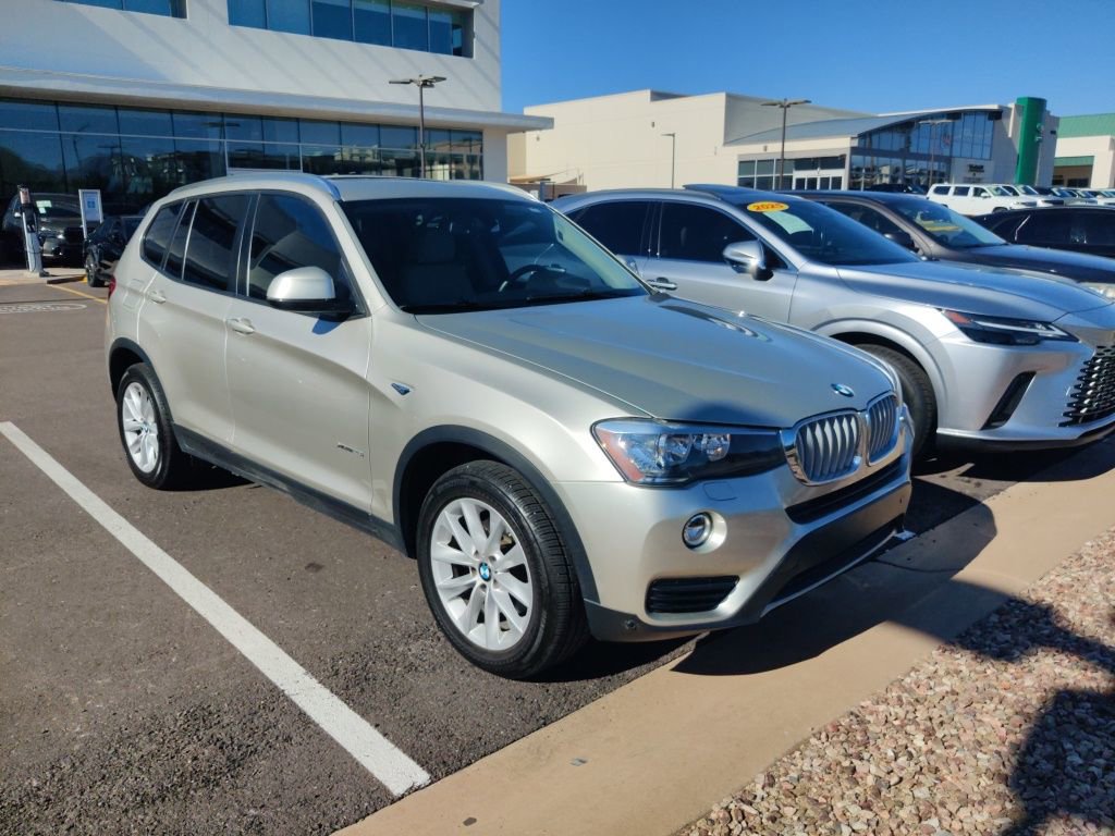 Used 2016 BMW X3 xDrive28i image 2