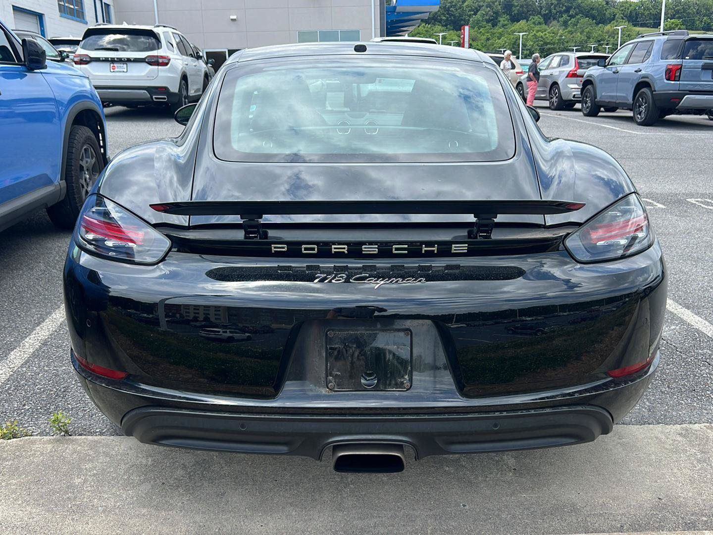 Used 2019 Porsche 718 Cayman RWD image 3