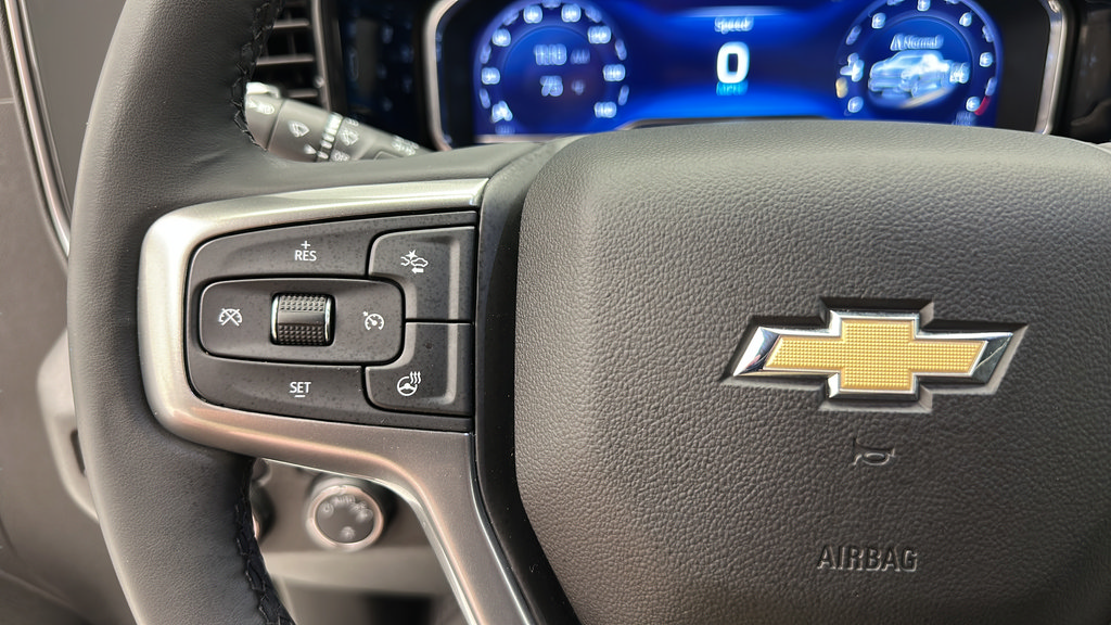 Used 2024 Chevrolet Silverado 1500 LT AWD/4WD image 19