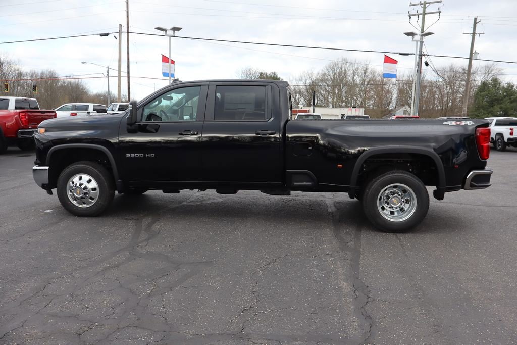 New 2026 Chevrolet Silverado 3500 LT image 19