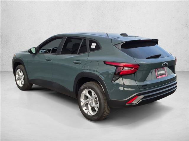 New 2026 Chevrolet Trax LS w/ LS Convenience Package FWD image 10