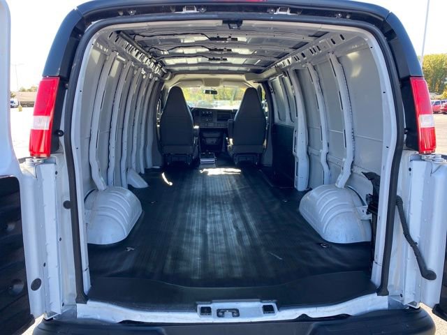 Certified 2024 Chevrolet Express 2500 Extended w/ Driver Convenience Package RWD image 15