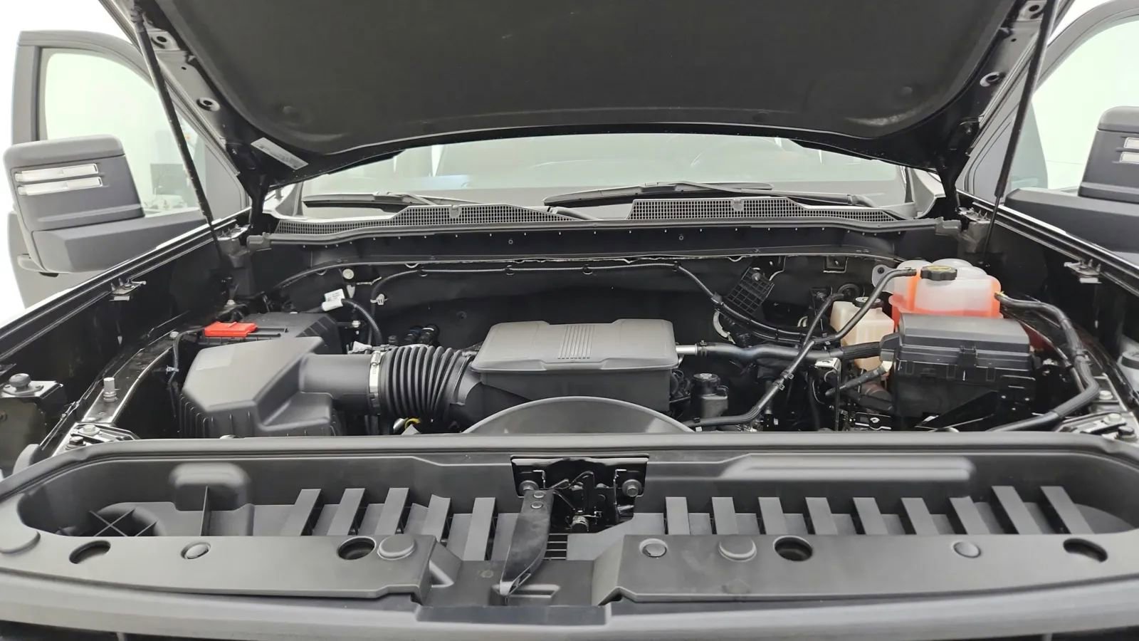 Used 2024 Chevrolet Silverado 2500 Custom w/ Custom Convenience Package image 43