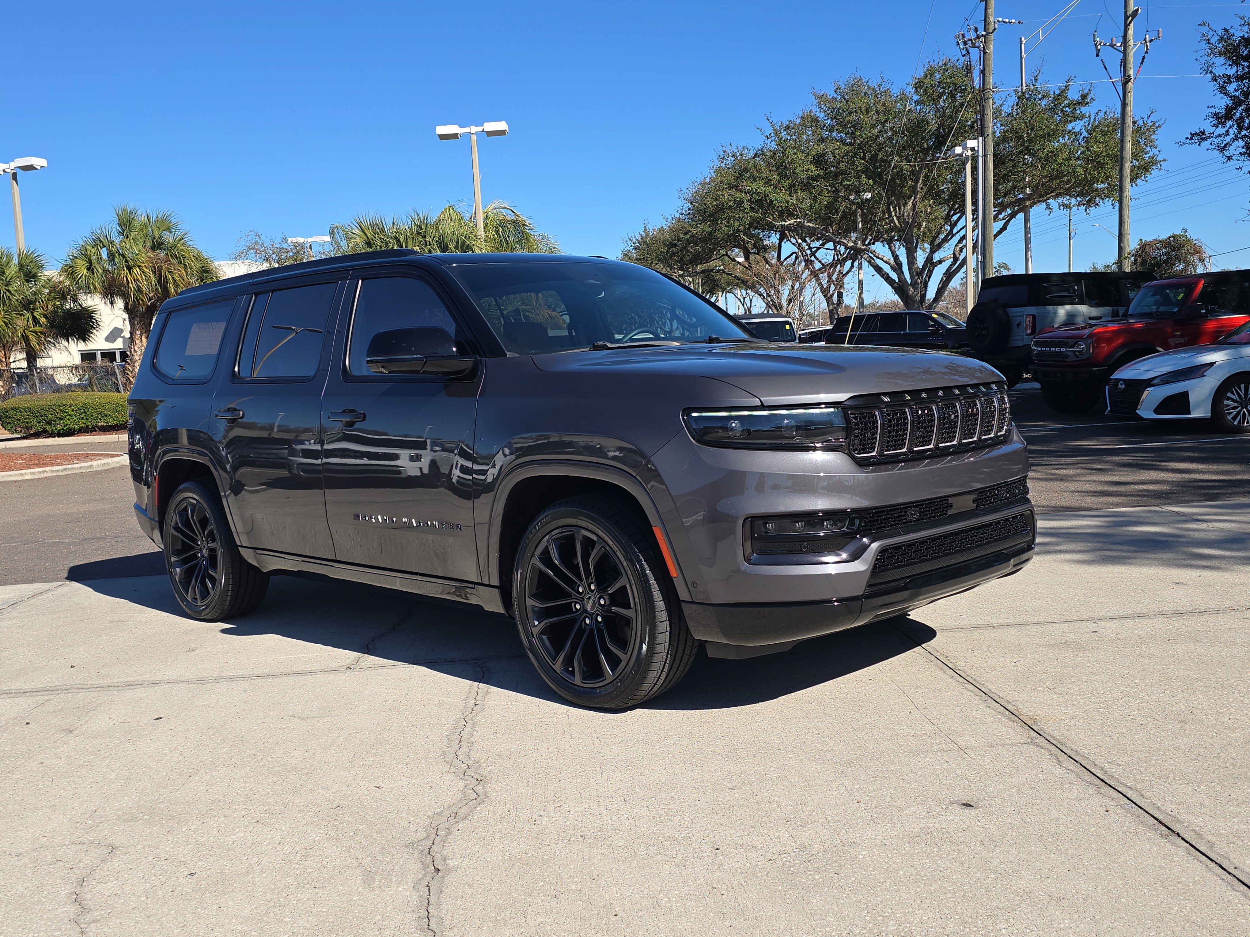 Used 2024 Jeep Grand Wagoneer Series III w/ Quick Order Packagew 28T image 2