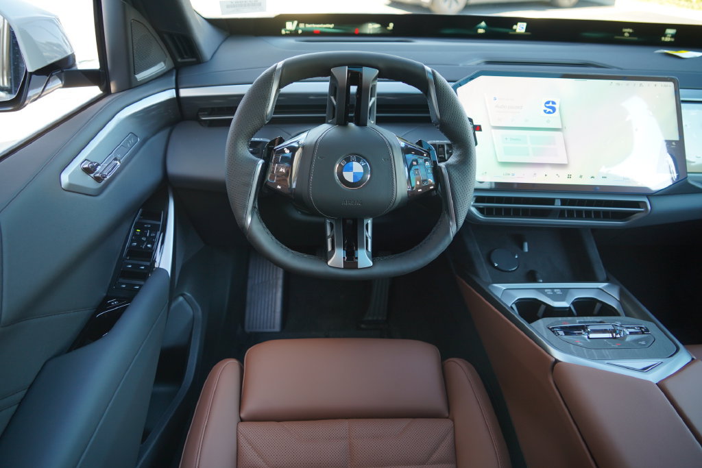 New 2027 BMW X5 xDrive50e w/ Luxury Front Seating Package AWD/4WD image 22