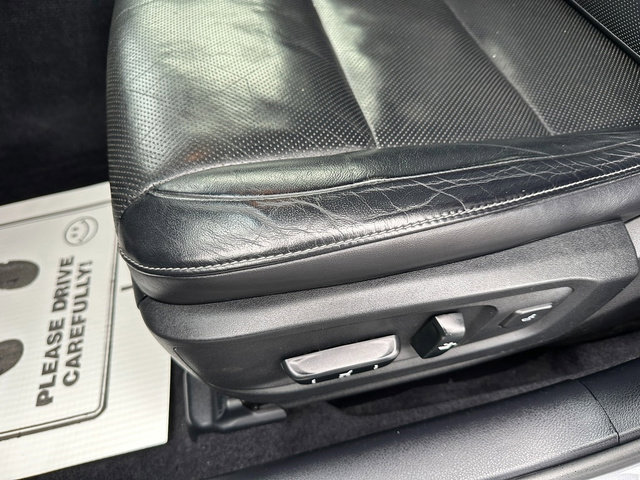 Used 2015 Lexus ES 350 w/ Luxury Package FWD image 8