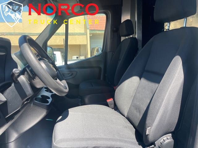Used 2019 Mercedes-Benz Sprinter 144 image 15