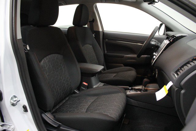 New 2026 Mitsubishi Outlander Sport LE image 18