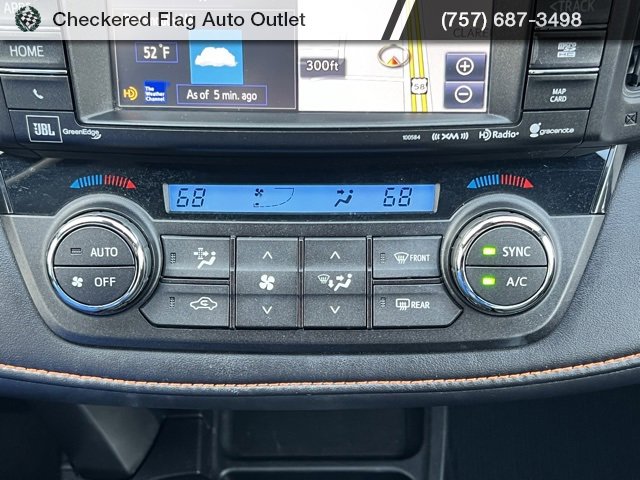 Used 2017 Toyota RAV4 SE image 35