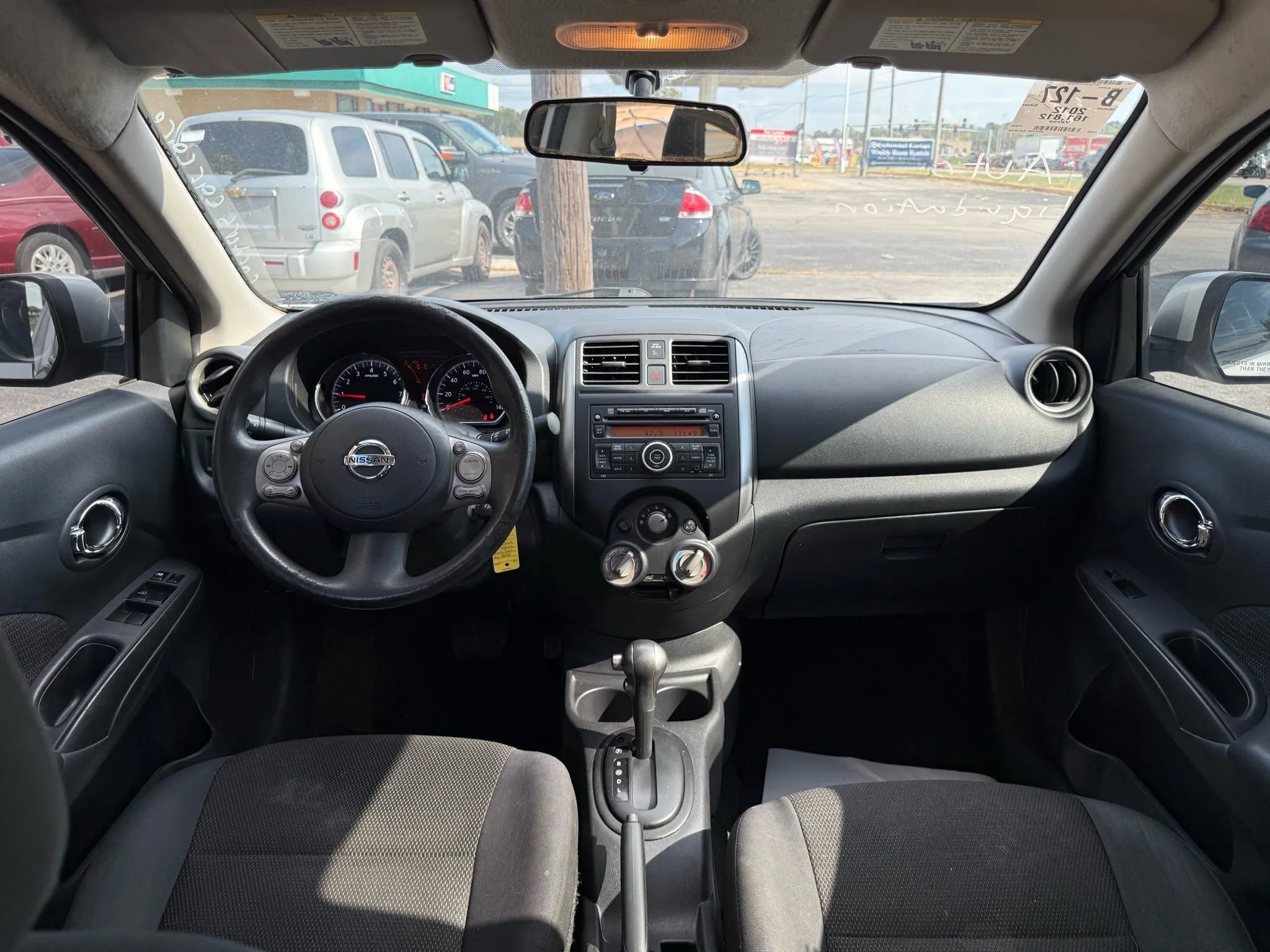 Used 2012 Nissan Versa SL image 11