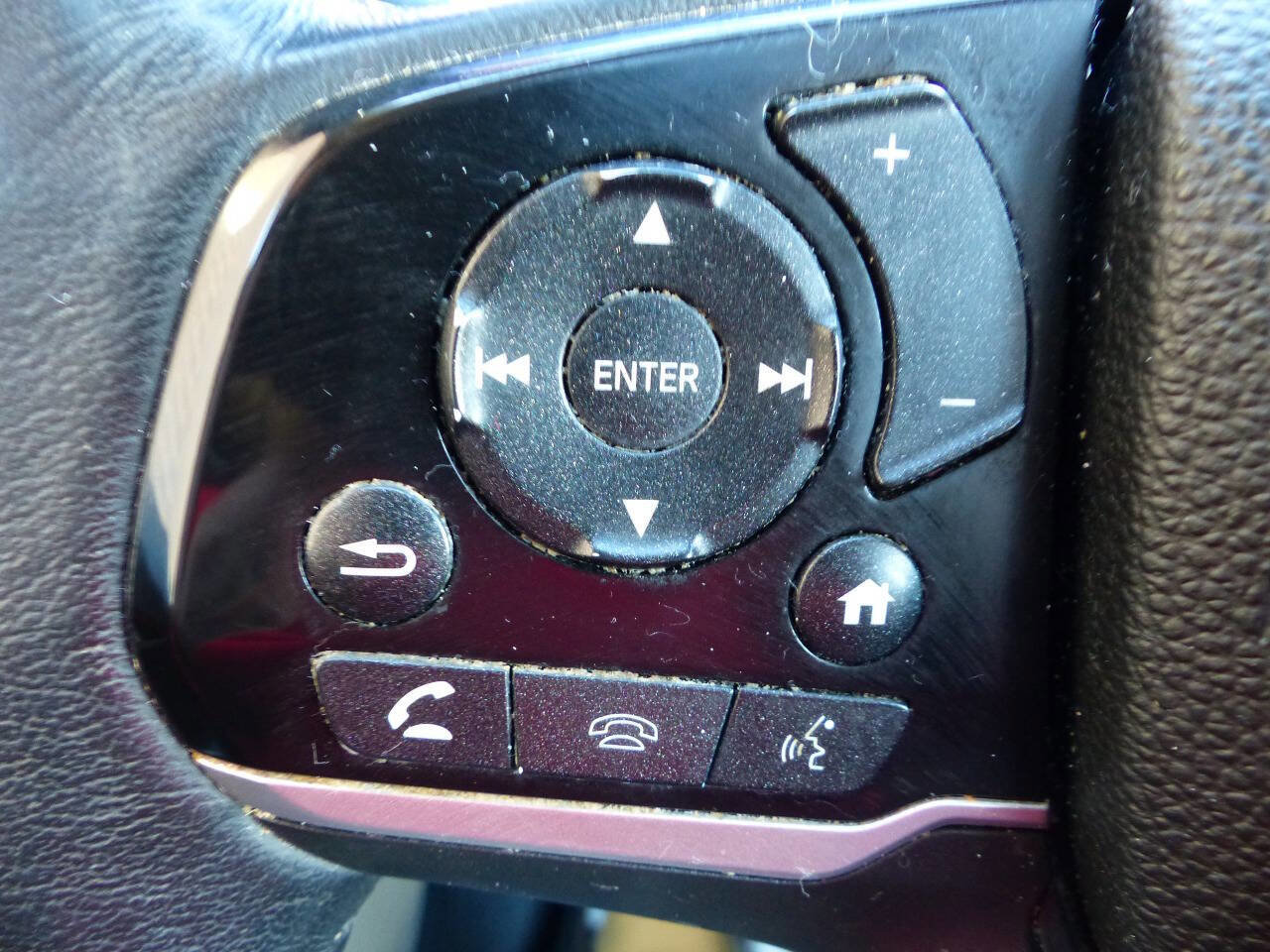 Used 2021 Honda Pilot Touring image 28