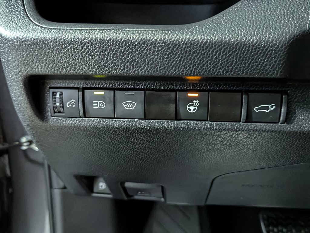 Used 2024 Toyota RAV4 XLE Premium image 22