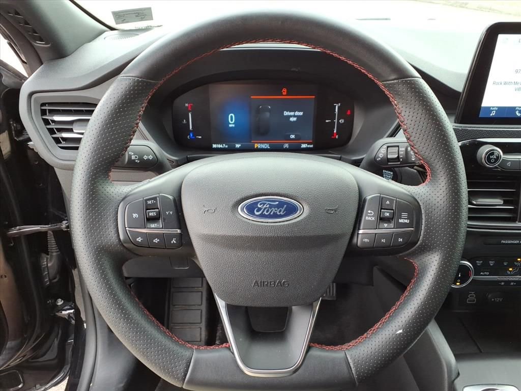 Used 2025 Ford Escape ST-Line AWD/4WD image 21