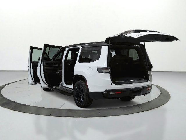 New 2026 Jeep Grand Wagoneer Summit w/ Rear Seat Video Group I AWD/4WD image 14
