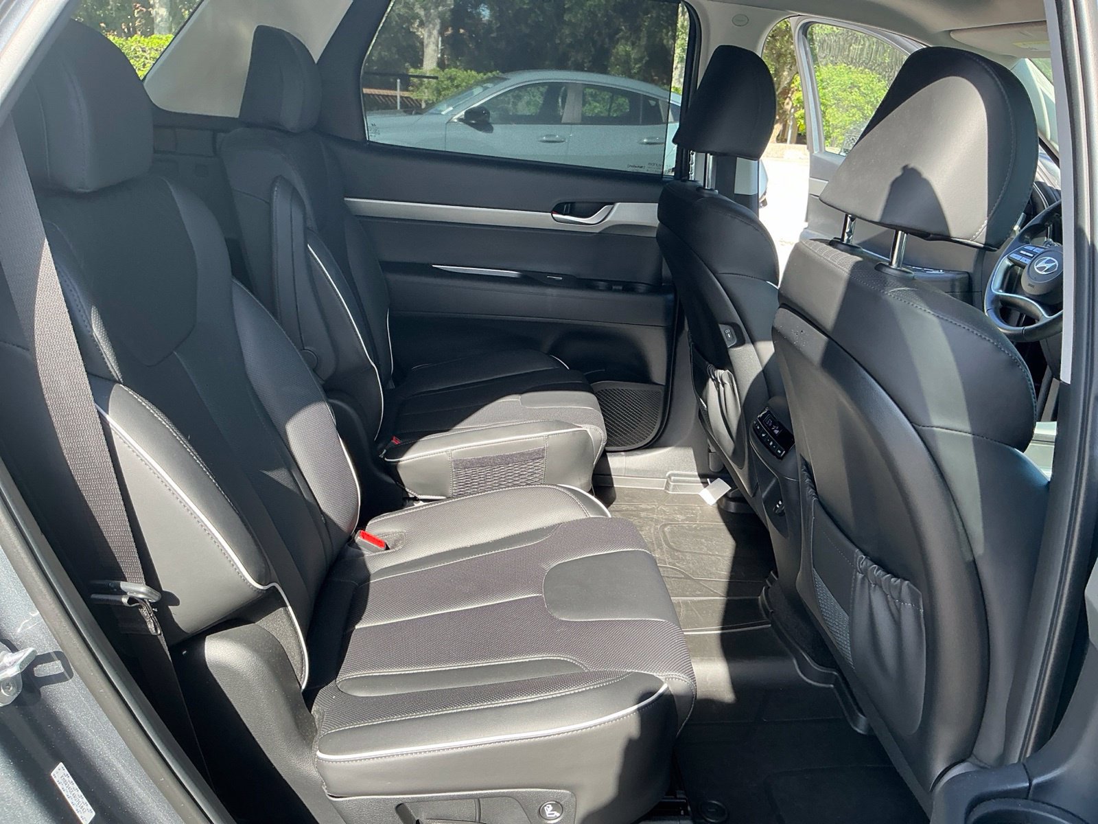 Used 2024 Hyundai Palisade XRT FWD image 16