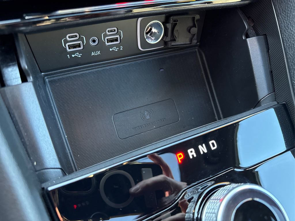 Used 2025 Jeep Grand Cherokee Altitude image 41