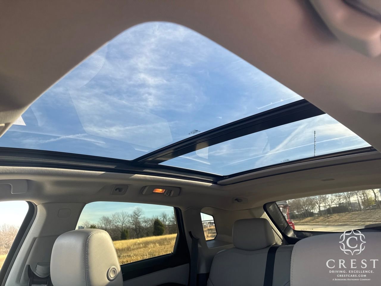 Used 2015 Cadillac SRX Performance w/ Driver Awareness Package image 32