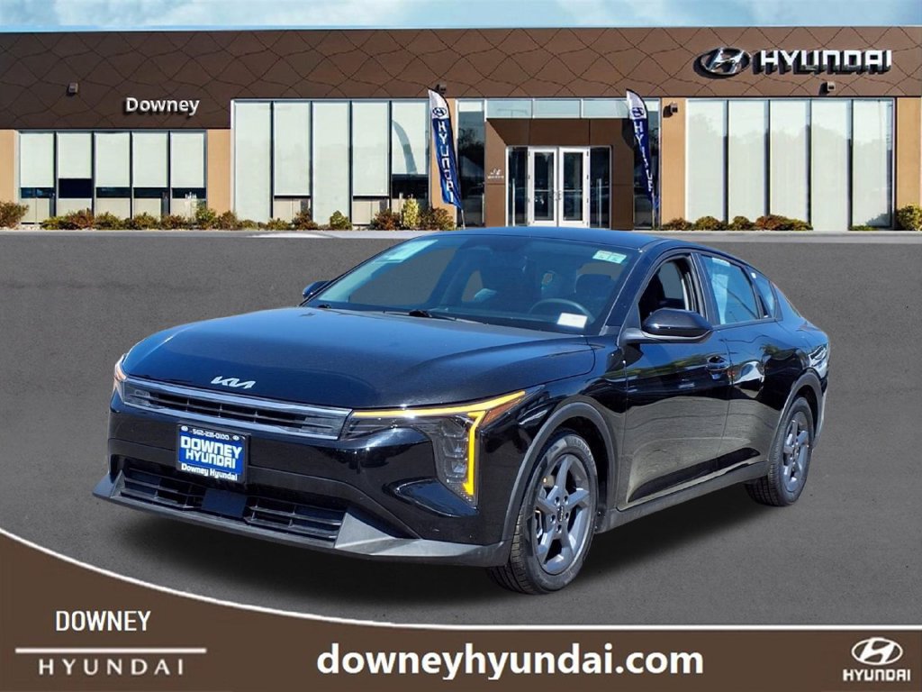 Used 2025 Kia K4
