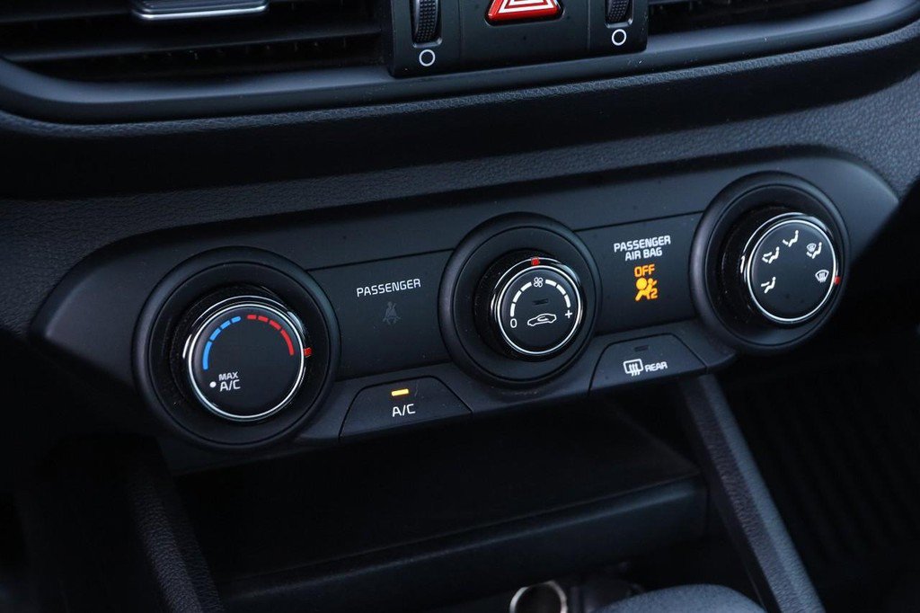 Used 2022 Kia Forte LXS image 16