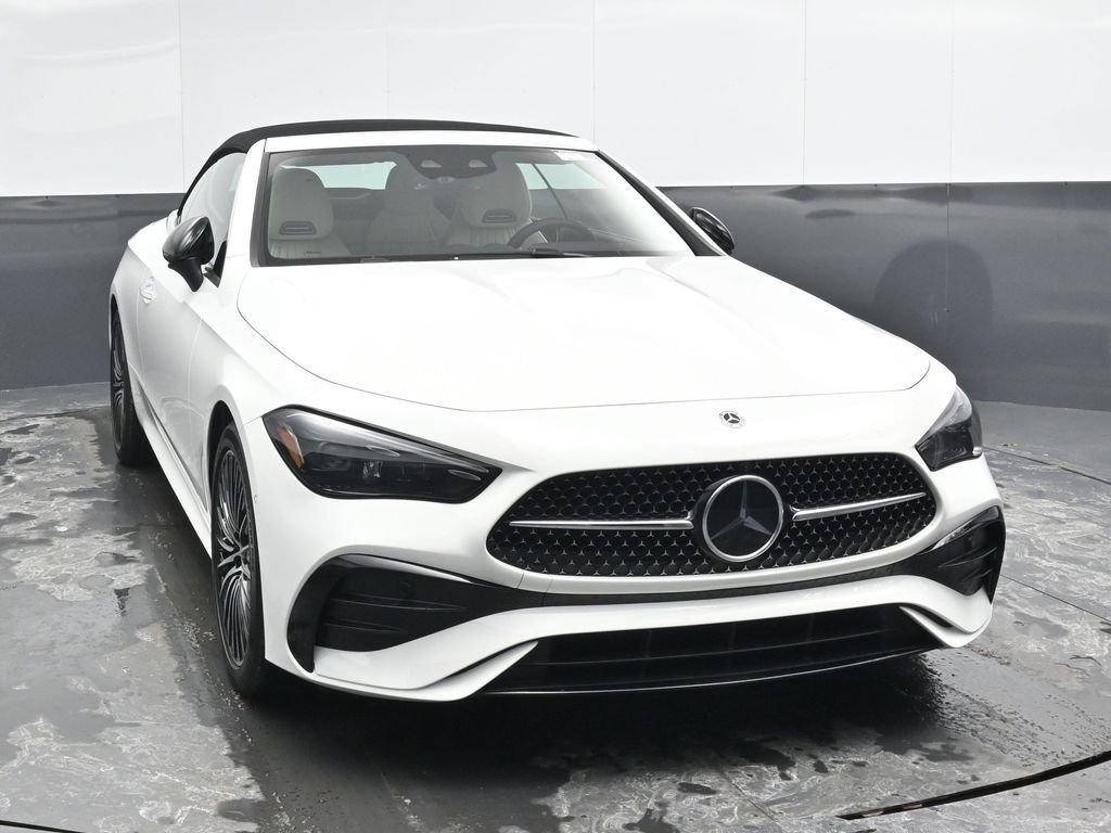 New 2026 Mercedes-Benz CLE 300 4MATIC Cabriolet image 4