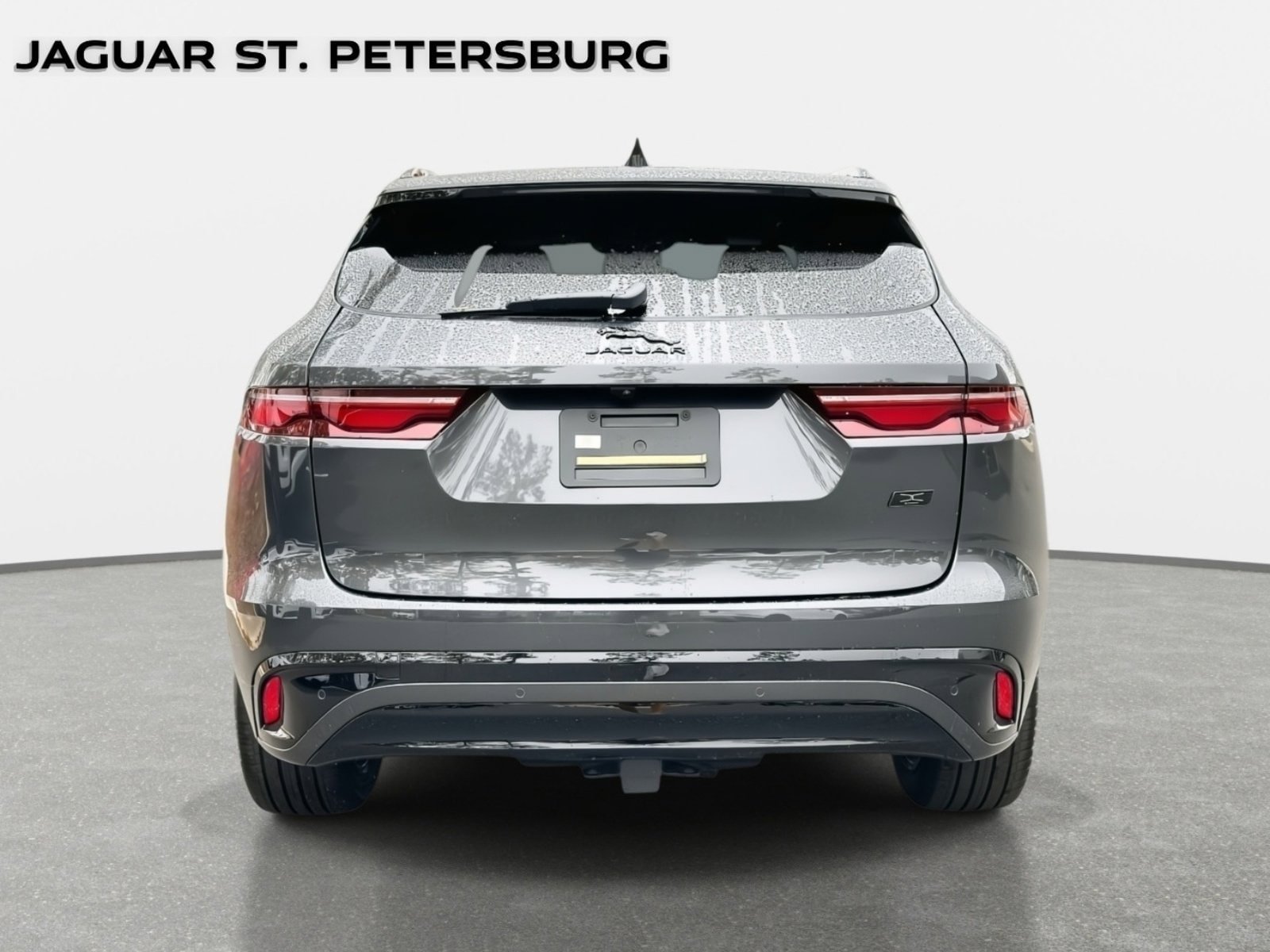 New 2026 Jaguar F-PACE R-Dynamic S AWD/4WD image 3
