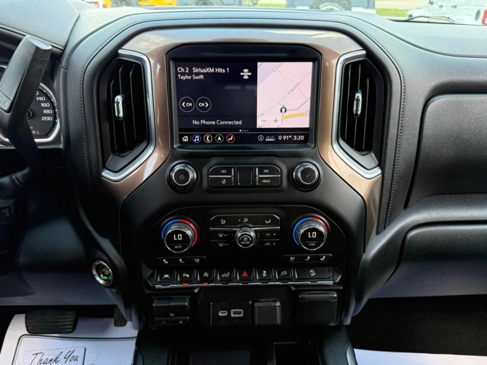 Used 2020 Chevrolet Silverado 1500 High Country w/ Technology Package AWD/4WD image 13