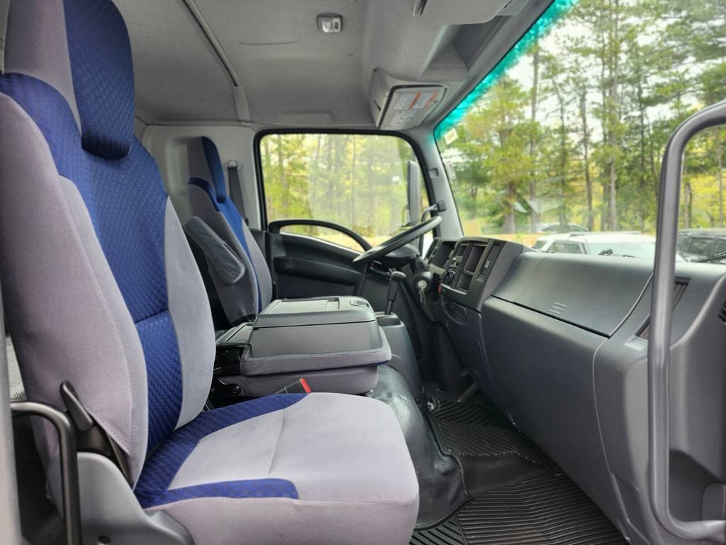 New 2026 Chevrolet Low Cab Forward 6500XD RWD image 9