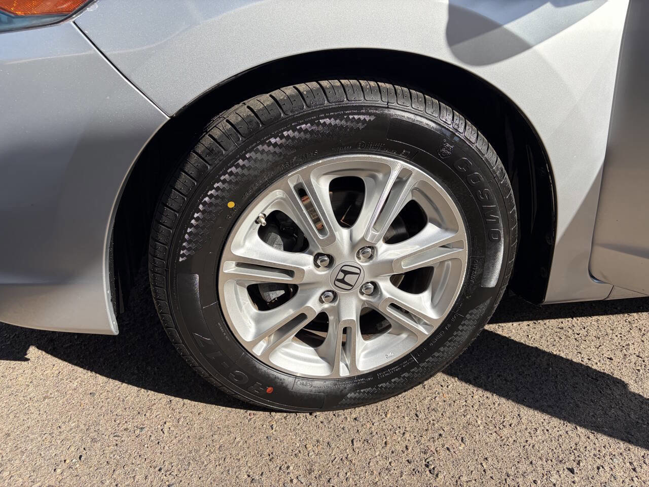 Used 2011 Honda Insight EX image 3