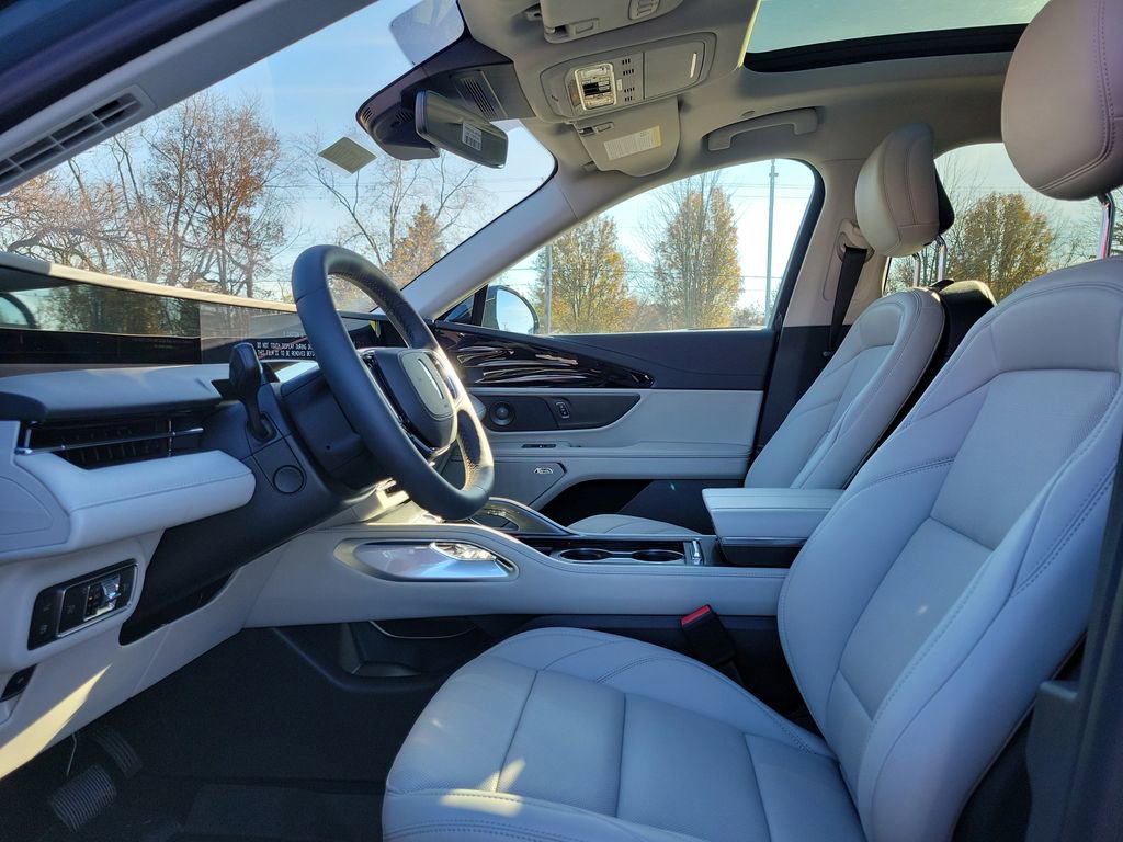 New 2026 Lincoln Nautilus Premier w/ Equipment Group 102A AWD/4WD image 16