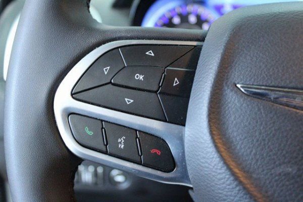 Used 2023 Chrysler 300 Touring L w/ Popular Equipment Group image 16