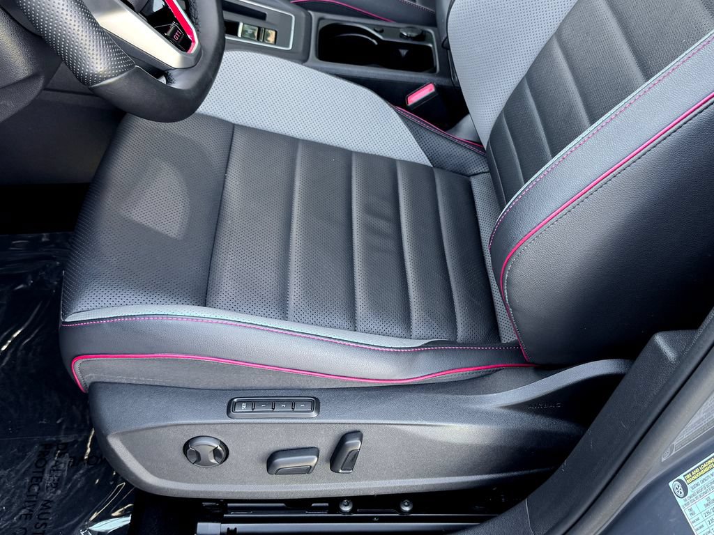 Used 2022 Volkswagen GTI Autobahn FWD image 19