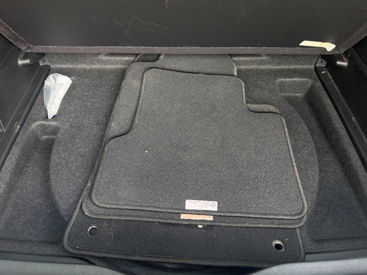 Used 2019 Jeep Cherokee Limited AWD/4WD image 18