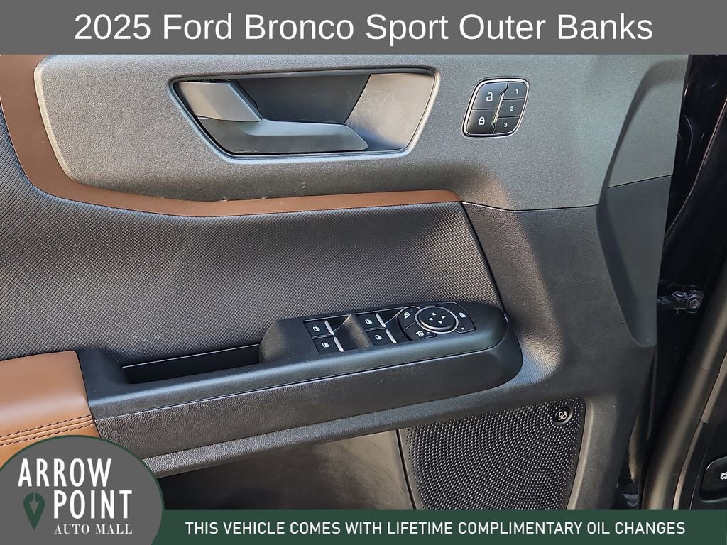 Used 2025 Ford Bronco Sport Outer Banks w/ Outer Banks Tech Package+ image 21