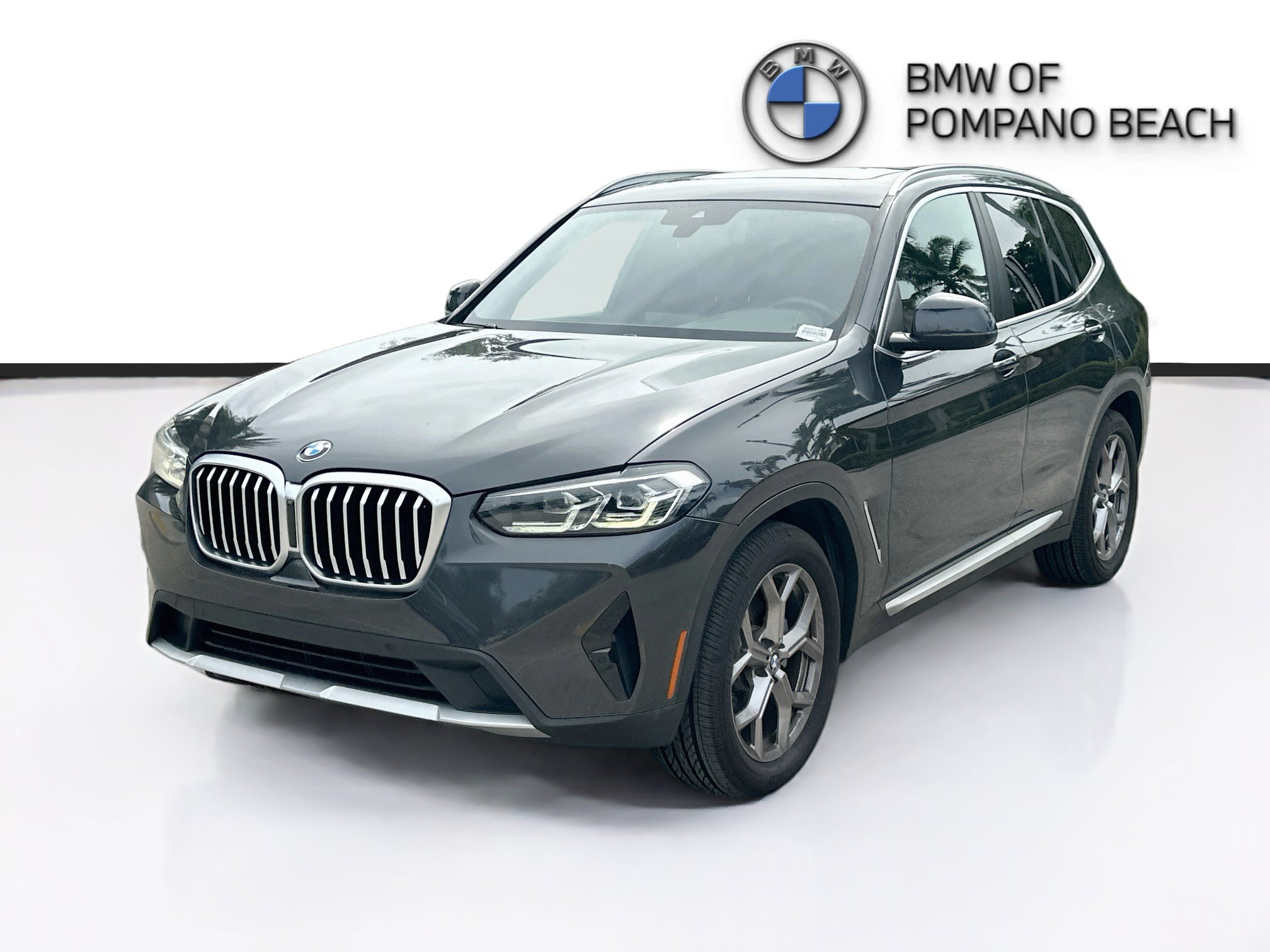 Used 2023 BMW X3 sDrive30i w/ Convenience Package RWD image 3