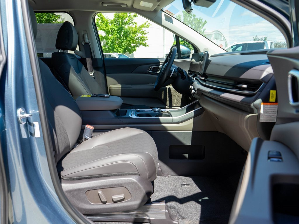 New 2026 Kia Carnival SX image 10