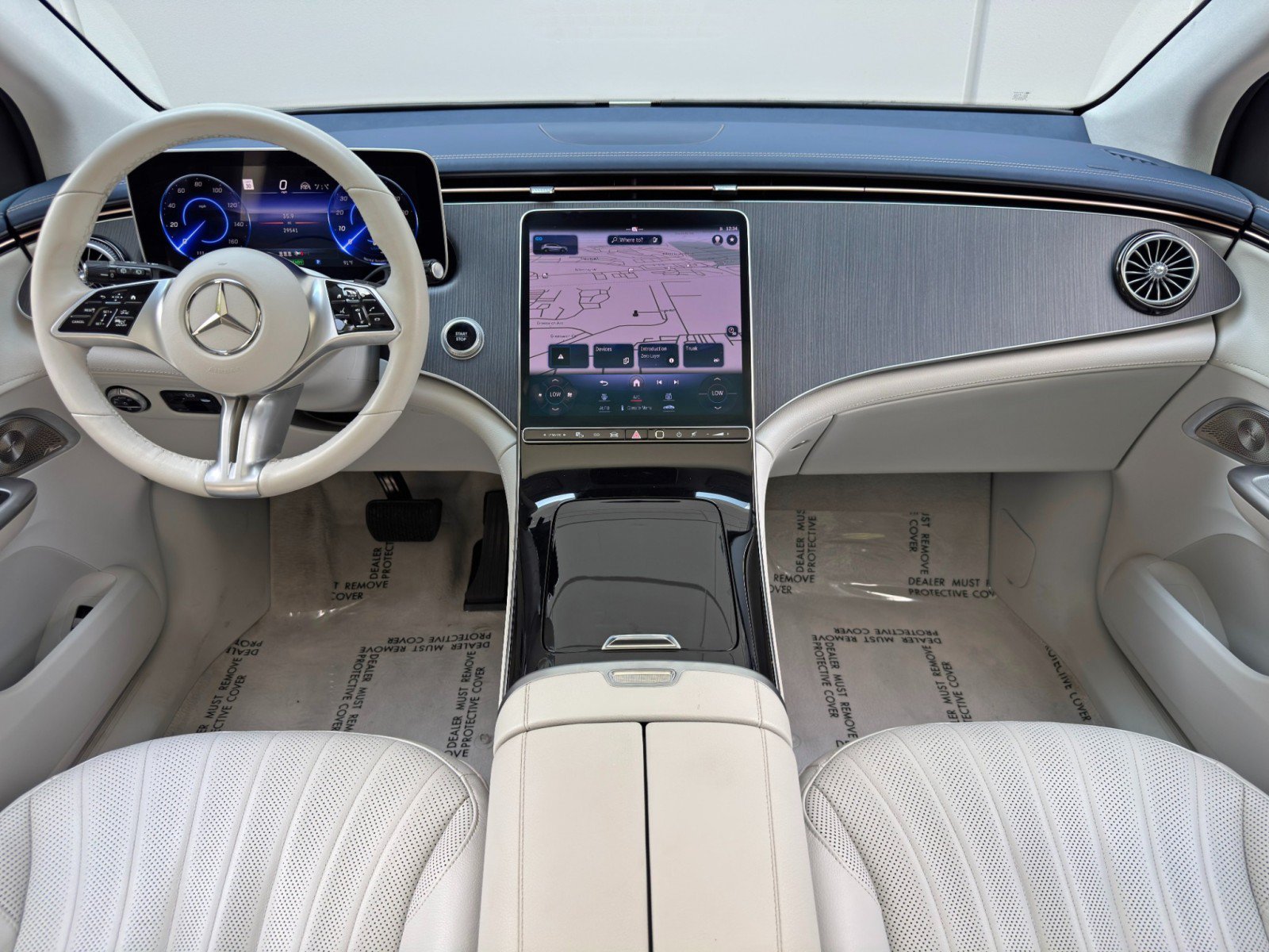 Used 2023 Mercedes-Benz EQE 500 4MATIC SUV w/ Exclusive Trim Package image 12