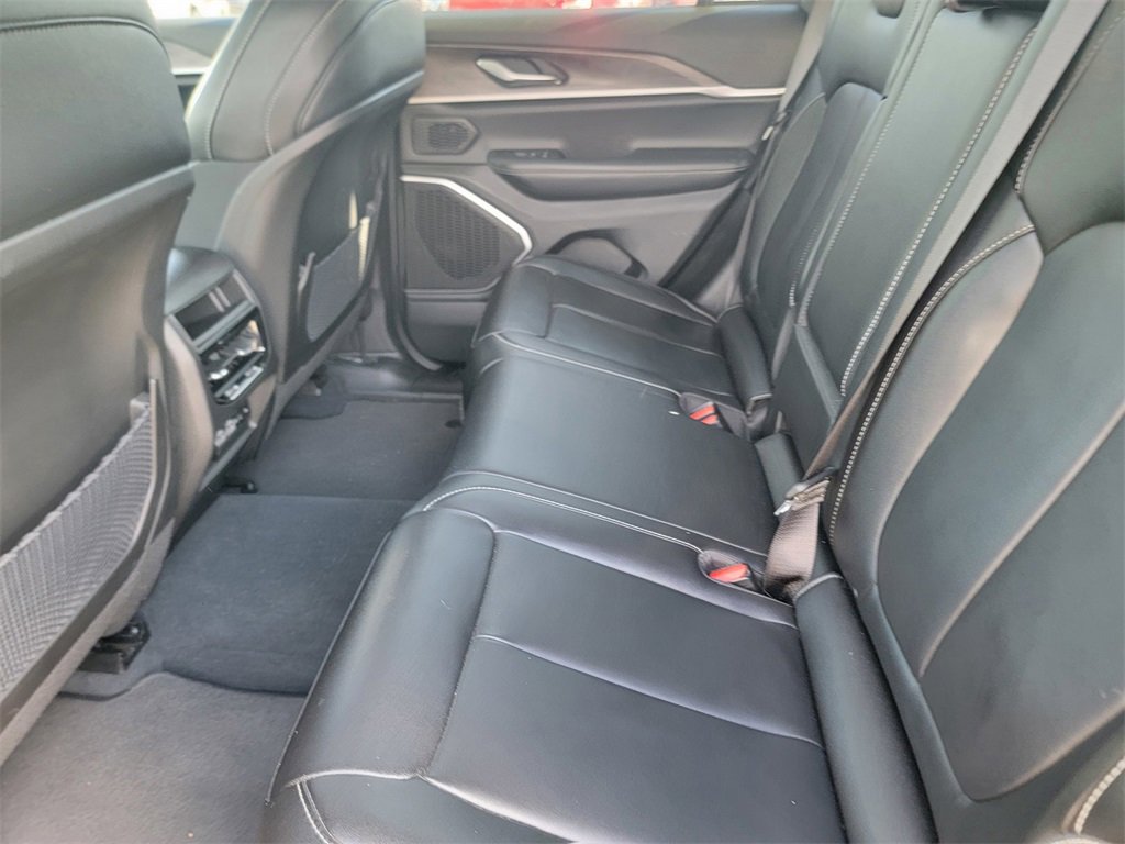 Used 2022 Jeep Grand Cherokee Limited 4xe image 15