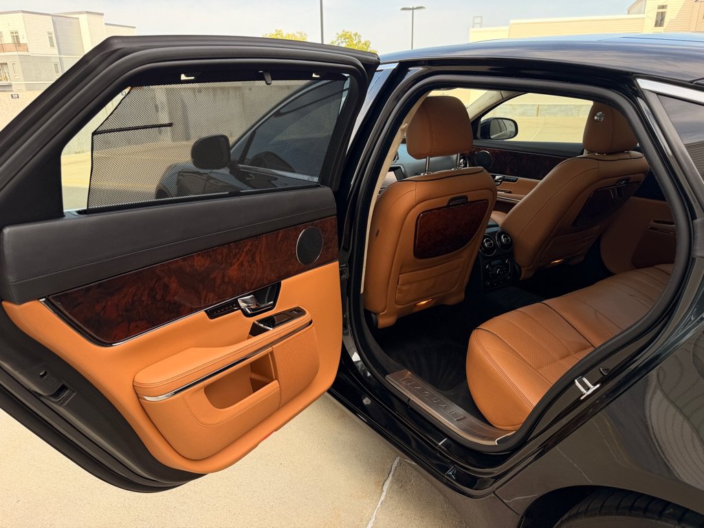 Used 2011 Jaguar XJ L RWD image 14