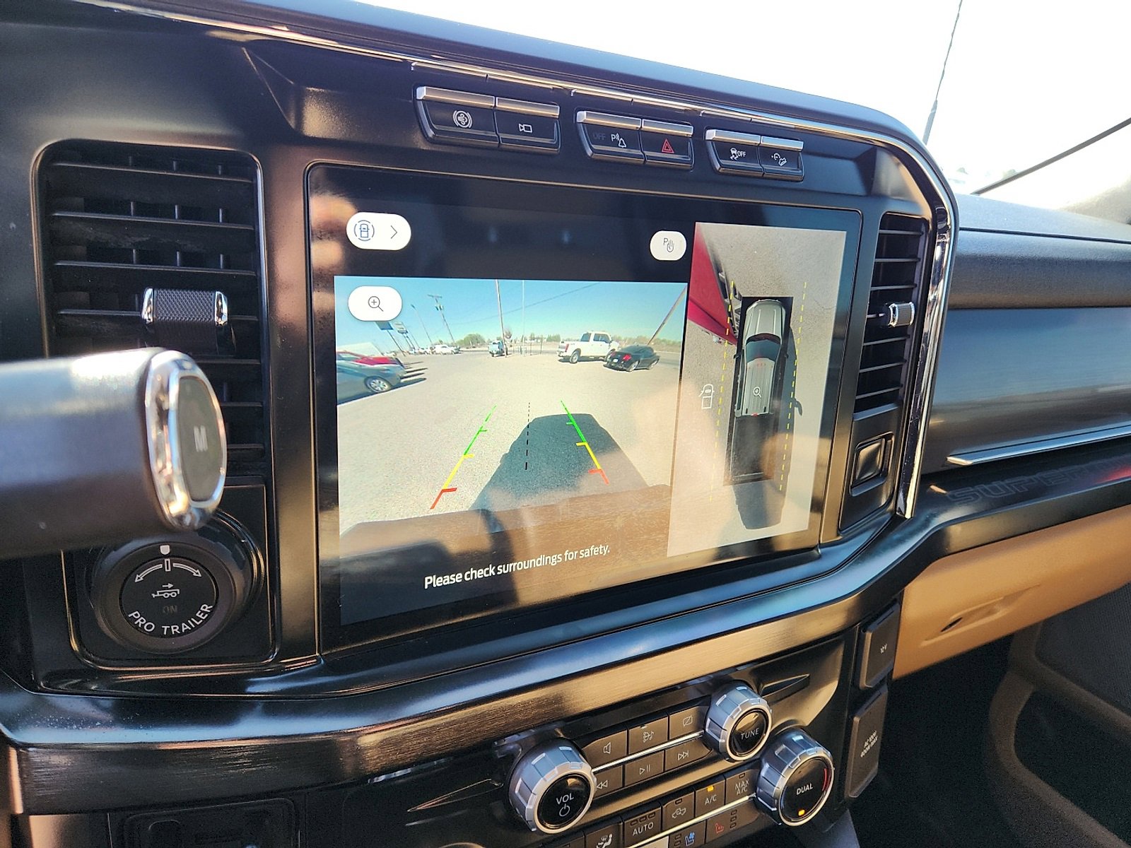 Used 2023 Ford F450 Lariat w/ Lariat Ultimate Package image 15