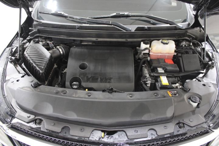 Used 2024 Buick Enclave Essence w/ Experience Buick Package FWD image 51