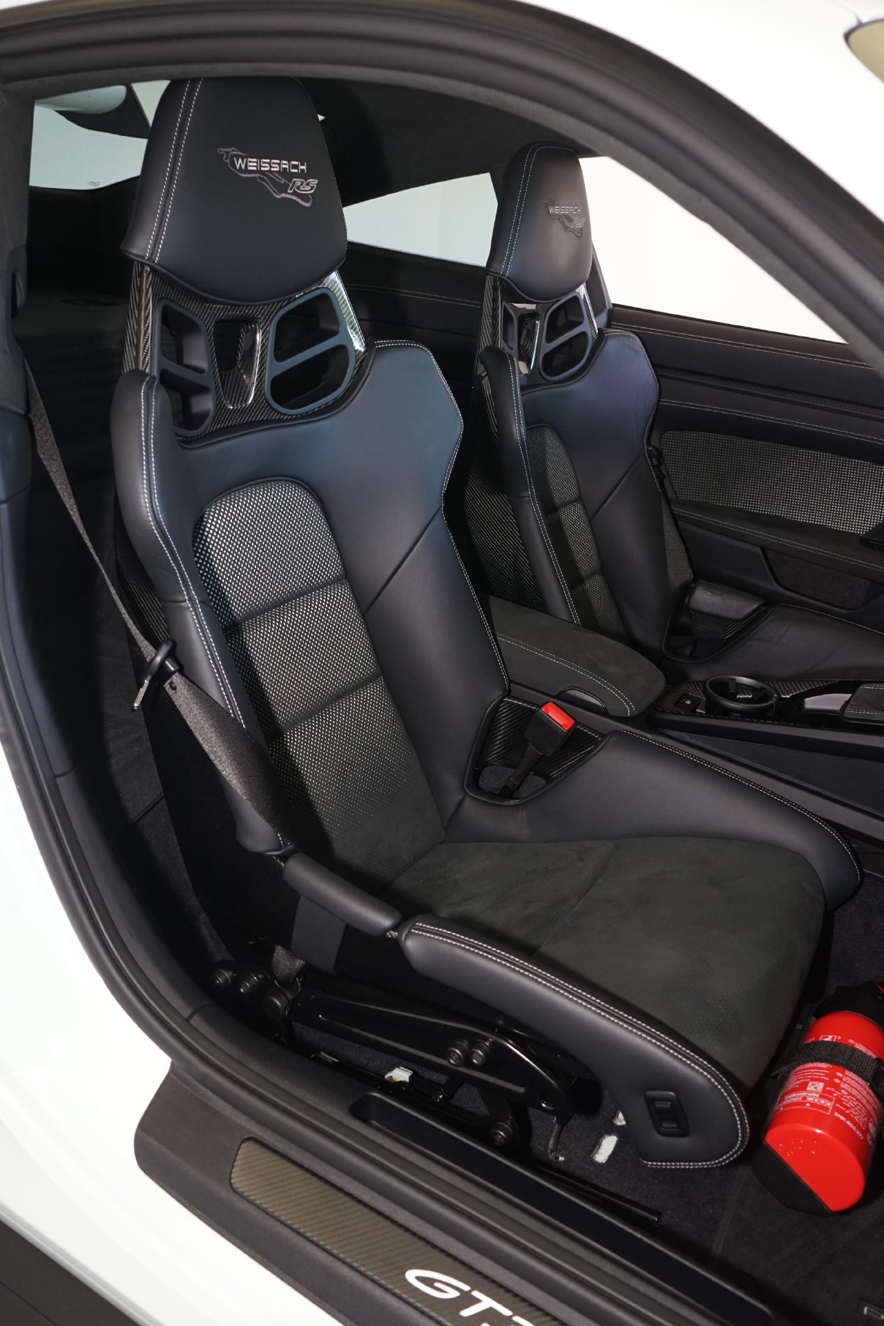 Used 2024 Porsche 911 GT3 RS RWD image 13
