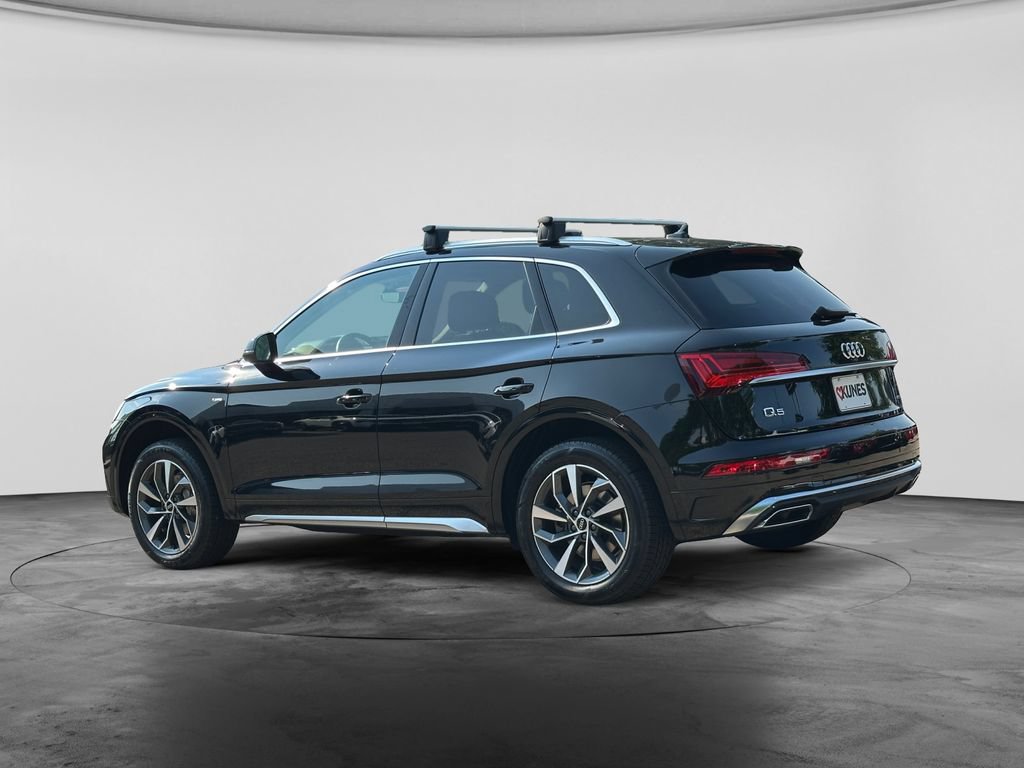 Used 2023 Audi Q5 2.0T Premium Plus w/ Premium Plus Package AWD/4WD image 5