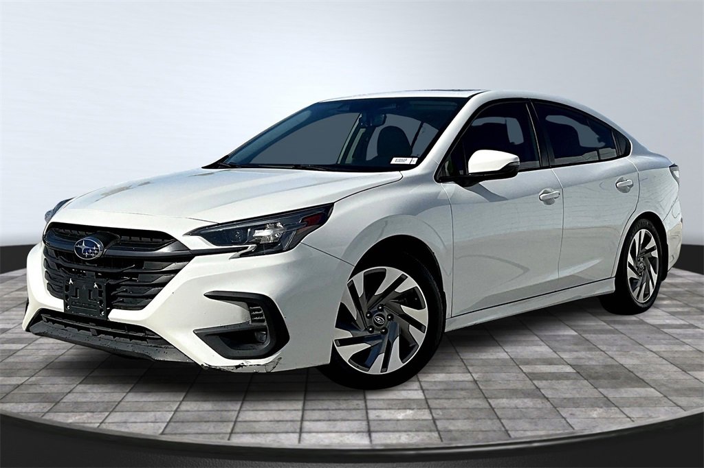 Used 2023 Subaru Legacy Limited image 12