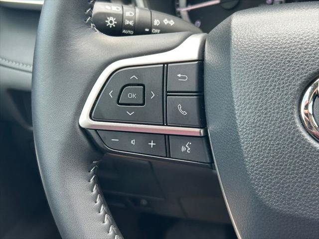 Certified 2026 Toyota Highlander XLE AWD/4WD image 39